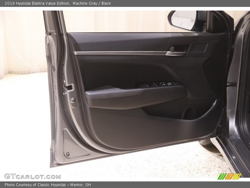 Machine Gray / Black 2019 Hyundai Elantra Value Edition