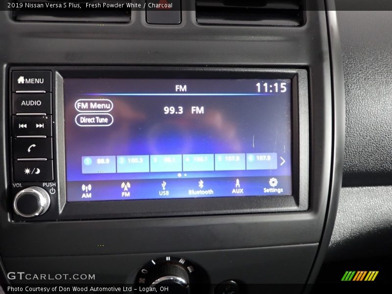Fresh Powder White / Charcoal 2019 Nissan Versa S Plus