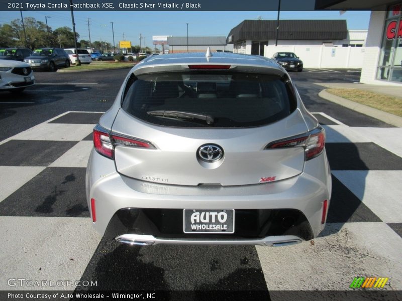 Classic Silver Metallic / Black 2021 Toyota Corolla Hatchback XSE