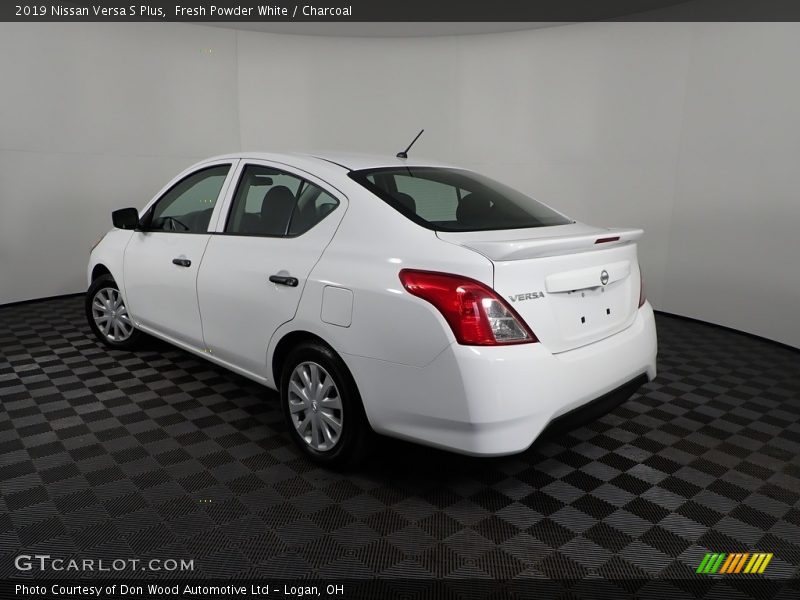 Fresh Powder White / Charcoal 2019 Nissan Versa S Plus