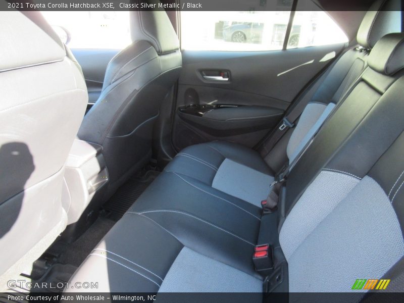 Classic Silver Metallic / Black 2021 Toyota Corolla Hatchback XSE
