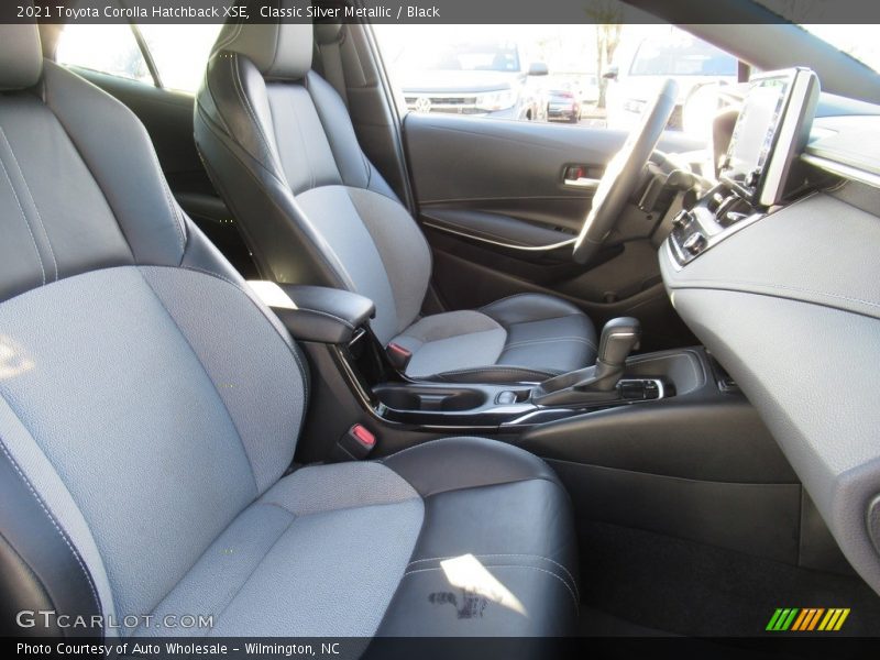 Classic Silver Metallic / Black 2021 Toyota Corolla Hatchback XSE