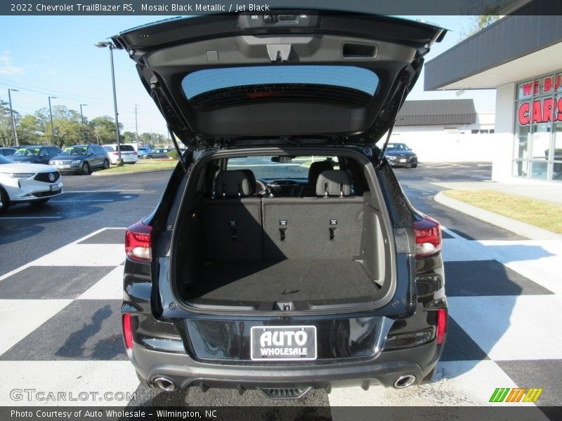 Mosaic Black Metallic / Jet Black 2022 Chevrolet TrailBlazer RS
