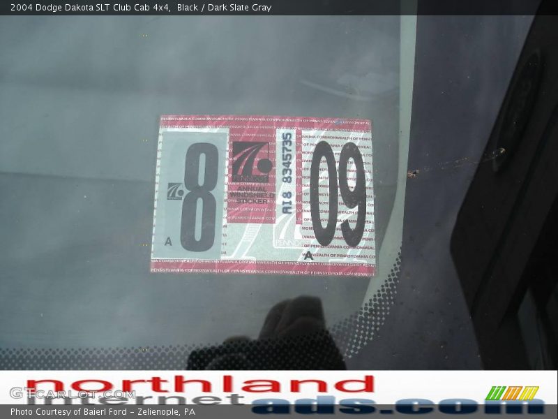 Black / Dark Slate Gray 2004 Dodge Dakota SLT Club Cab 4x4