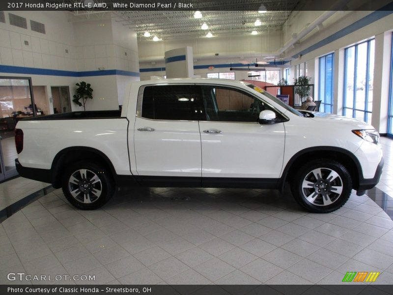 White Diamond Pearl / Black 2017 Honda Ridgeline RTL-E AWD