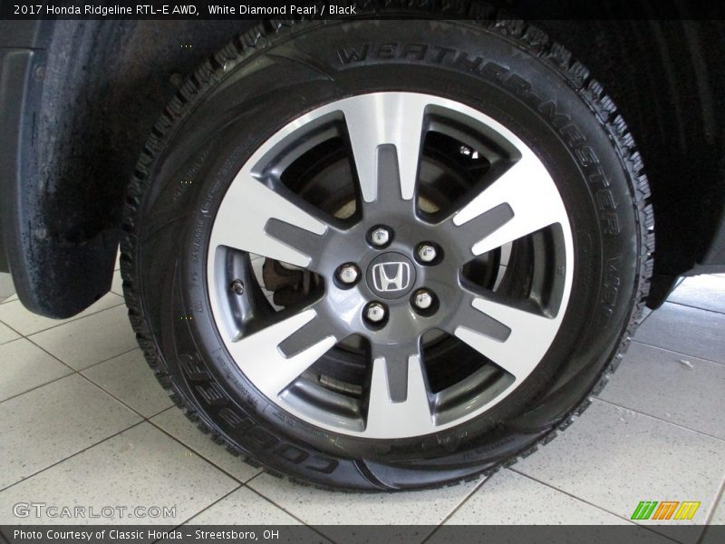White Diamond Pearl / Black 2017 Honda Ridgeline RTL-E AWD