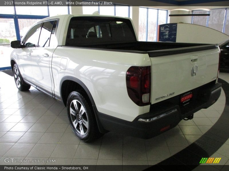 White Diamond Pearl / Black 2017 Honda Ridgeline RTL-E AWD
