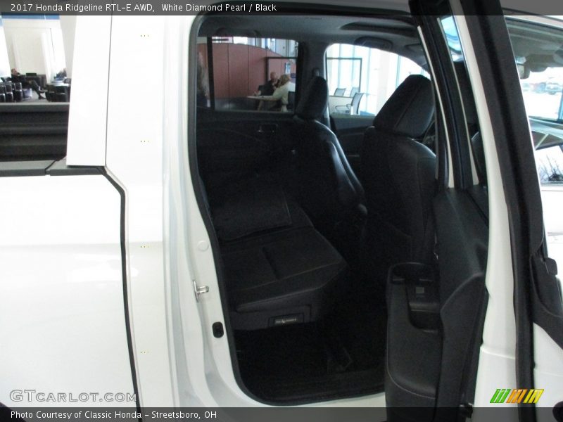White Diamond Pearl / Black 2017 Honda Ridgeline RTL-E AWD