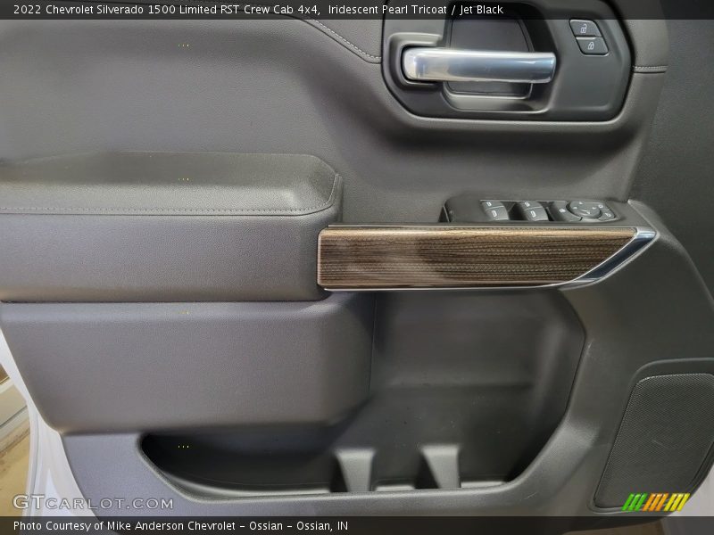 Iridescent Pearl Tricoat / Jet Black 2022 Chevrolet Silverado 1500 Limited RST Crew Cab 4x4