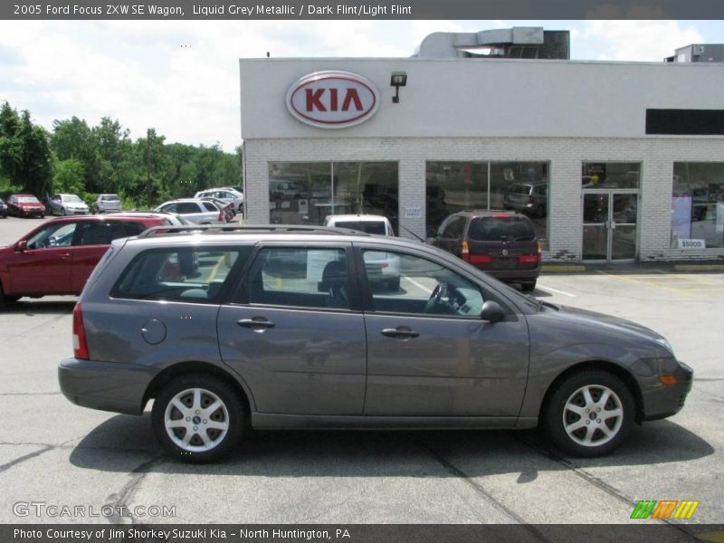 Liquid Grey Metallic / Dark Flint/Light Flint 2005 Ford Focus ZXW SE Wagon
