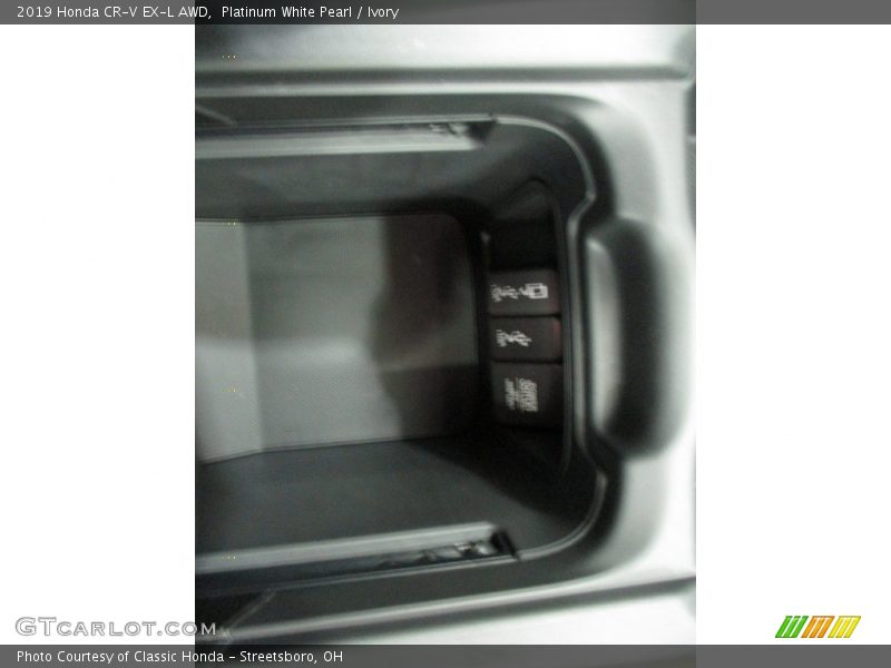 Platinum White Pearl / Ivory 2019 Honda CR-V EX-L AWD