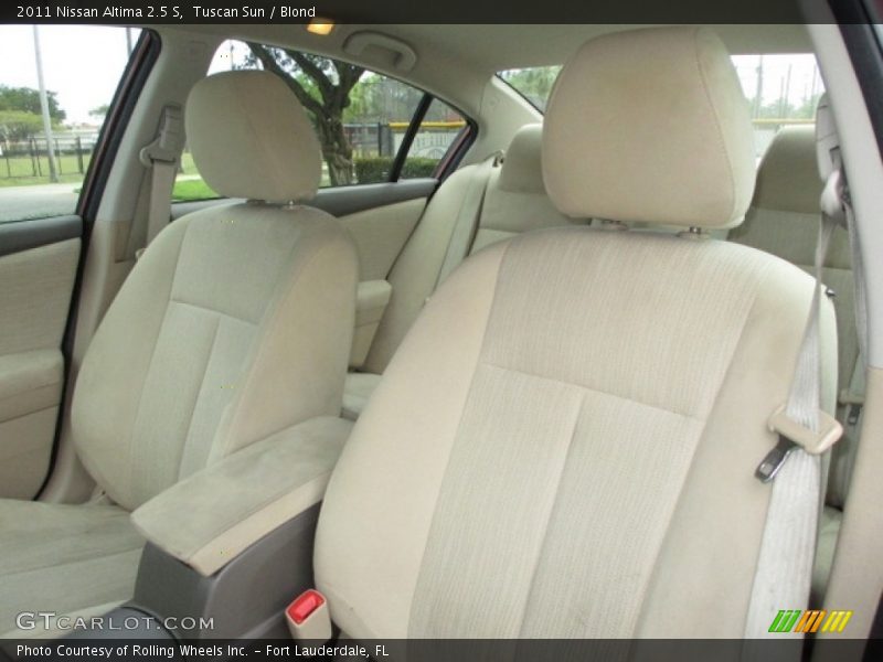 Tuscan Sun / Blond 2011 Nissan Altima 2.5 S