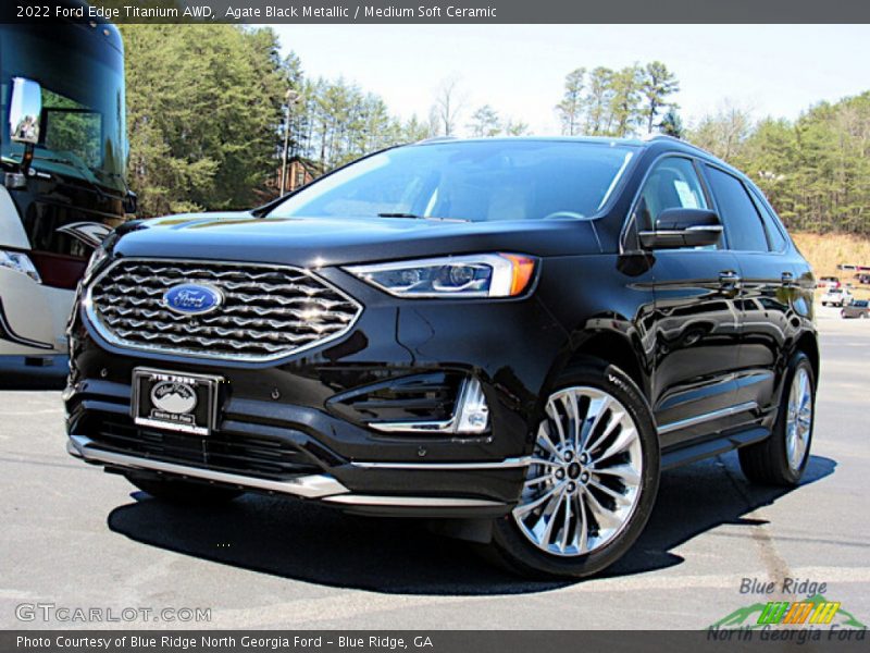 Agate Black Metallic / Medium Soft Ceramic 2022 Ford Edge Titanium AWD