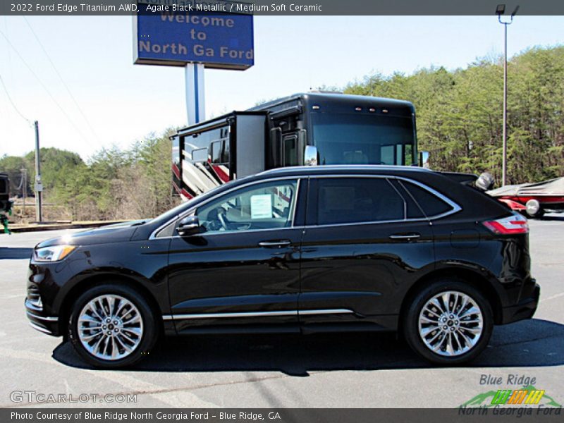 Agate Black Metallic / Medium Soft Ceramic 2022 Ford Edge Titanium AWD