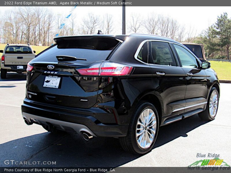 Agate Black Metallic / Medium Soft Ceramic 2022 Ford Edge Titanium AWD