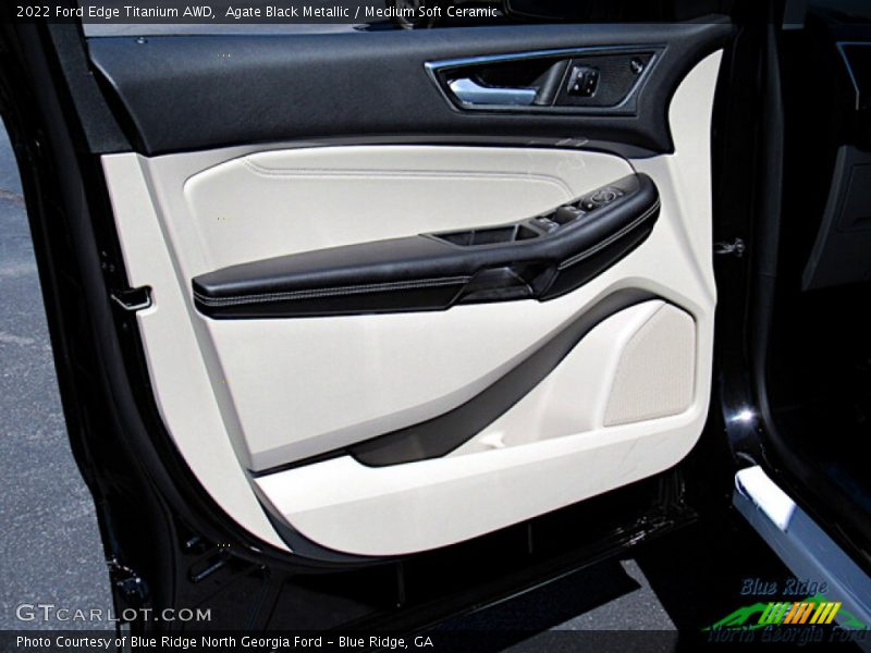 Agate Black Metallic / Medium Soft Ceramic 2022 Ford Edge Titanium AWD