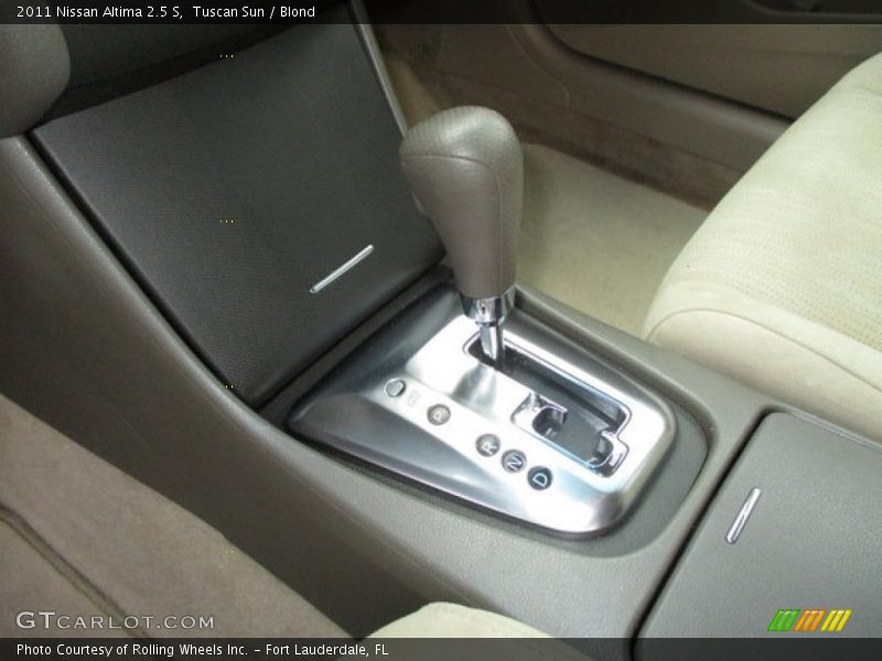 Tuscan Sun / Blond 2011 Nissan Altima 2.5 S