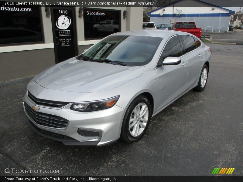 Silver Ice Metallic / Dark Atmosphere/­Medium Ash Gray 2018 Chevrolet Malibu LT