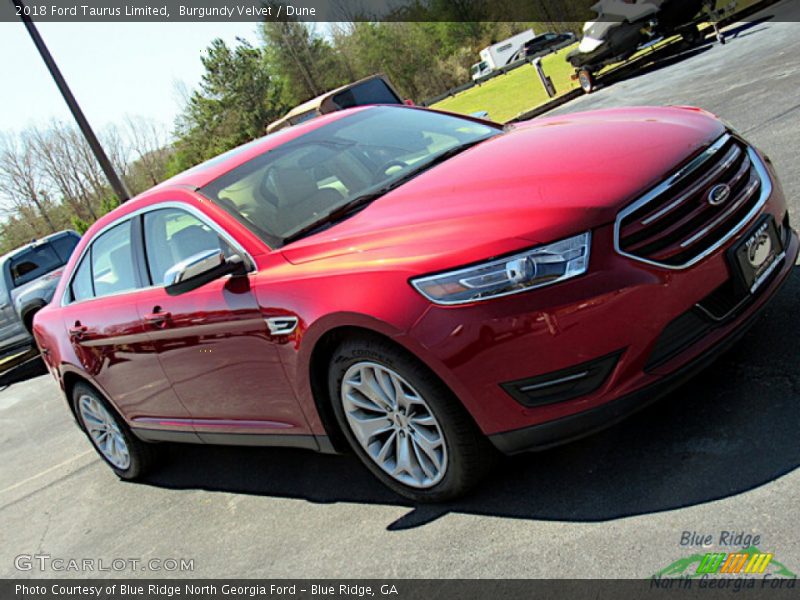 Burgundy Velvet / Dune 2018 Ford Taurus Limited