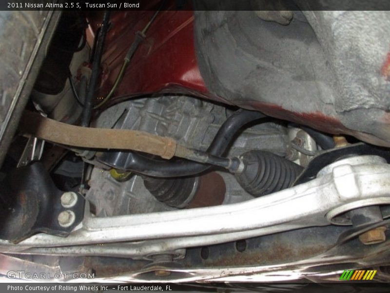 Tuscan Sun / Blond 2011 Nissan Altima 2.5 S