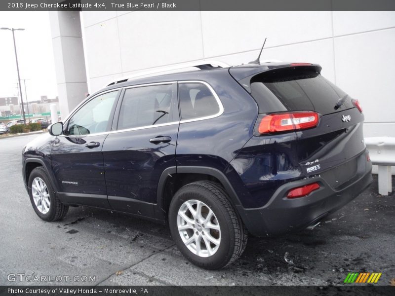 True Blue Pearl / Black 2016 Jeep Cherokee Latitude 4x4