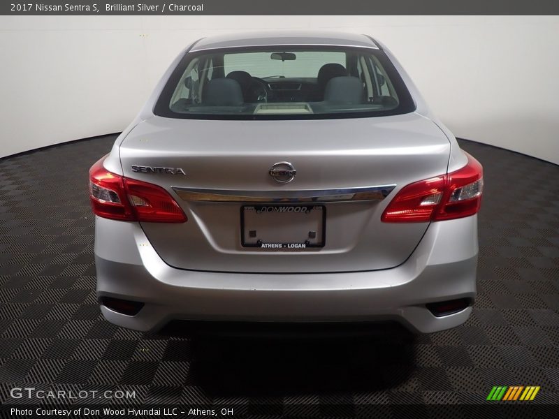 Brilliant Silver / Charcoal 2017 Nissan Sentra S