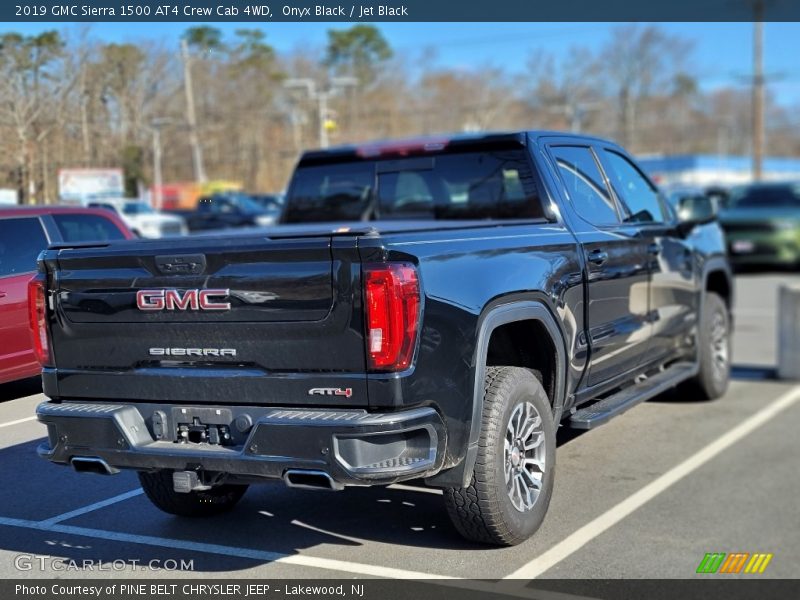 Onyx Black / Jet Black 2019 GMC Sierra 1500 AT4 Crew Cab 4WD
