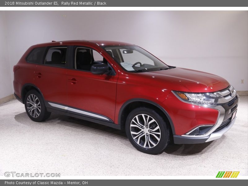 Rally Red Metallic / Black 2018 Mitsubishi Outlander ES