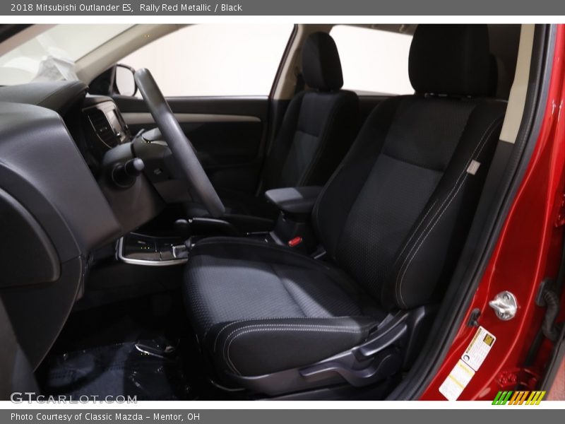 Rally Red Metallic / Black 2018 Mitsubishi Outlander ES