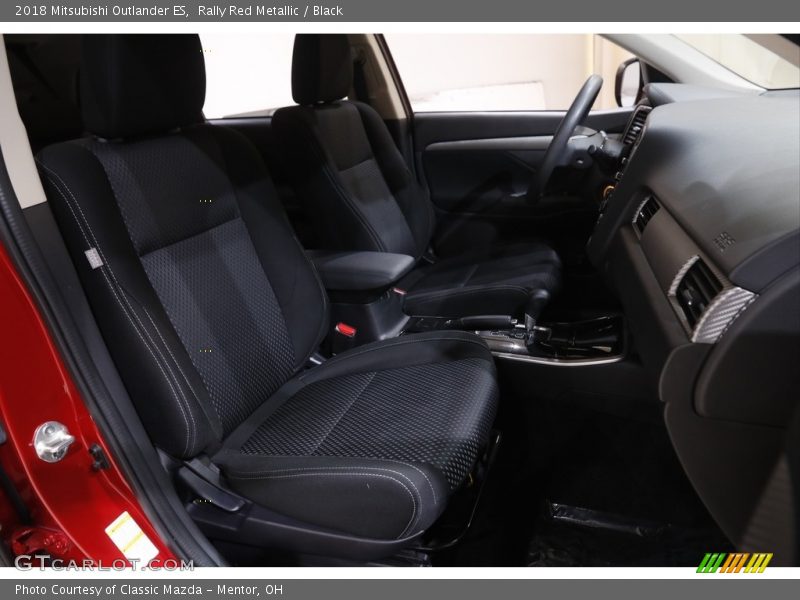 Rally Red Metallic / Black 2018 Mitsubishi Outlander ES