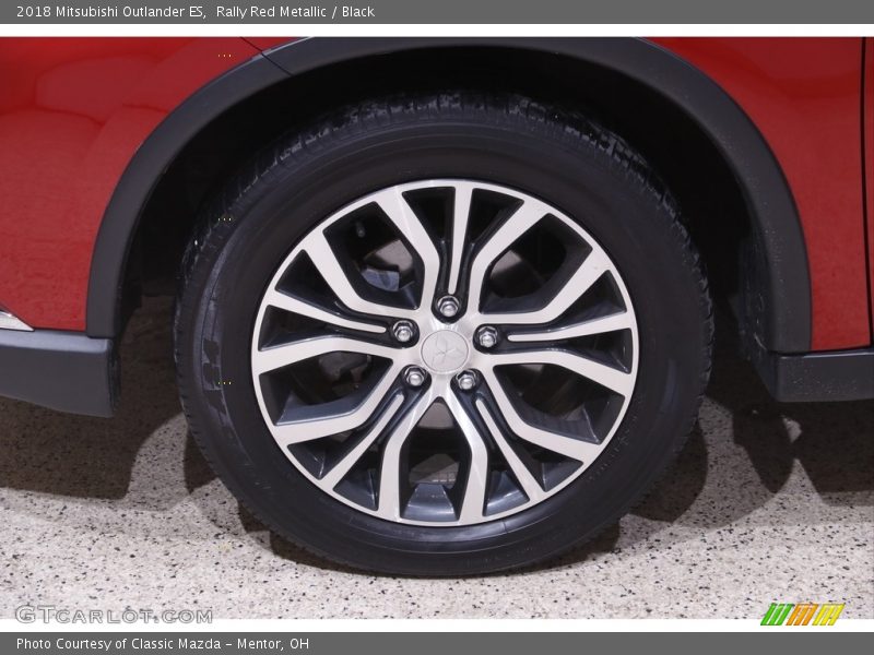 Rally Red Metallic / Black 2018 Mitsubishi Outlander ES
