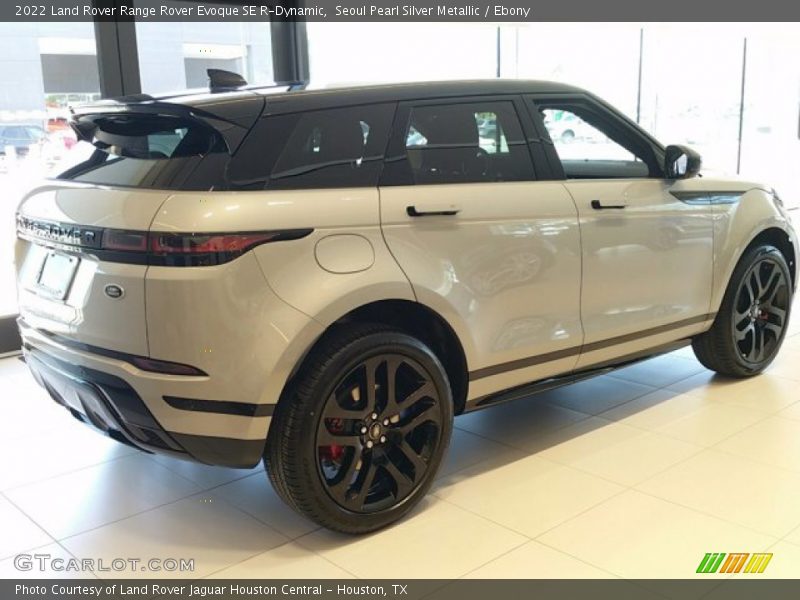  2022 Range Rover Evoque SE R-Dynamic Seoul Pearl Silver Metallic