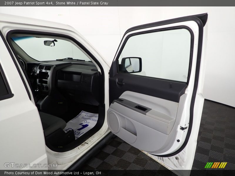 Stone White / Pastel Slate Gray 2007 Jeep Patriot Sport 4x4