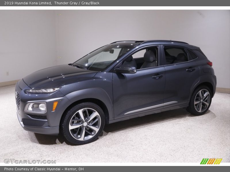 Front 3/4 View of 2019 Kona Limited