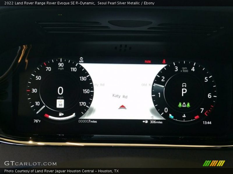 Seoul Pearl Silver Metallic / Ebony 2022 Land Rover Range Rover Evoque SE R-Dynamic