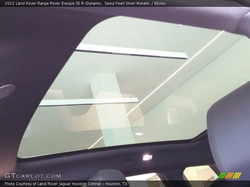 Seoul Pearl Silver Metallic / Ebony 2022 Land Rover Range Rover Evoque SE R-Dynamic