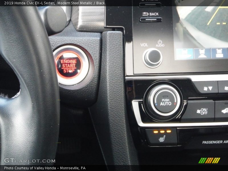 Modern Steel Metallic / Black 2019 Honda Civic EX-L Sedan