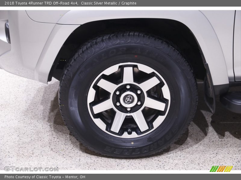 Classic Silver Metallic / Graphite 2018 Toyota 4Runner TRD Off-Road 4x4