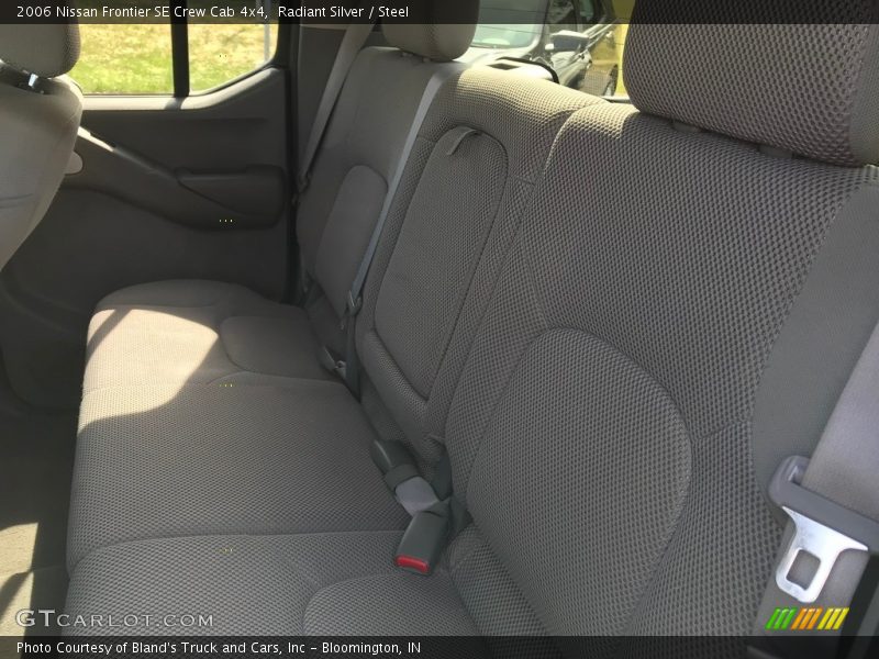 Radiant Silver / Steel 2006 Nissan Frontier SE Crew Cab 4x4