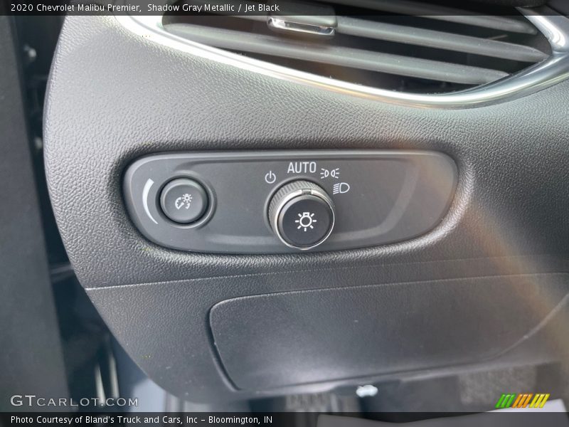 Shadow Gray Metallic / Jet Black 2020 Chevrolet Malibu Premier