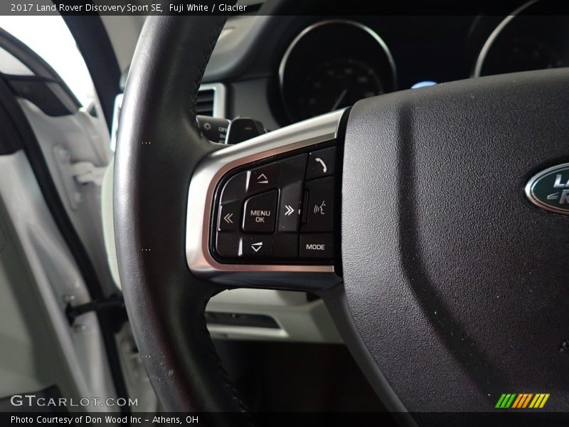 Fuji White / Glacier 2017 Land Rover Discovery Sport SE