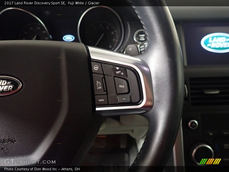 Fuji White / Glacier 2017 Land Rover Discovery Sport SE