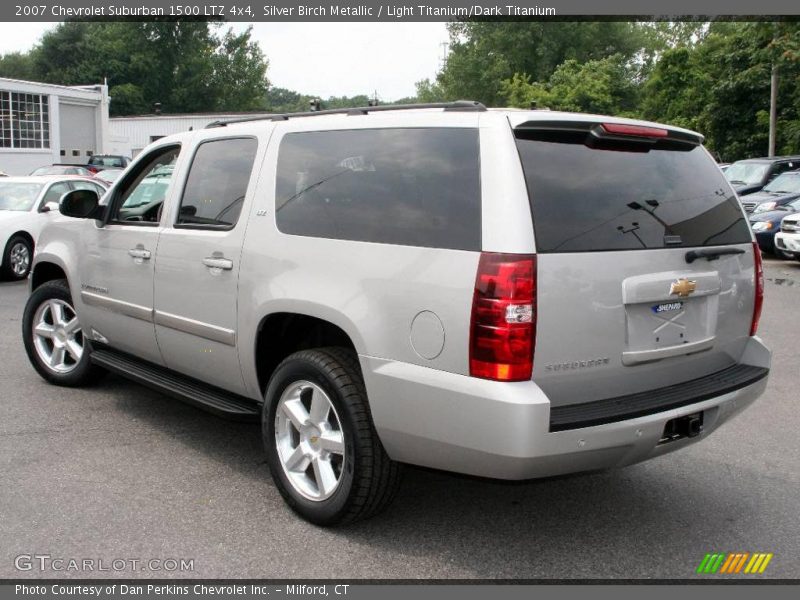 Silver Birch Metallic / Light Titanium/Dark Titanium 2007 Chevrolet Suburban 1500 LTZ 4x4