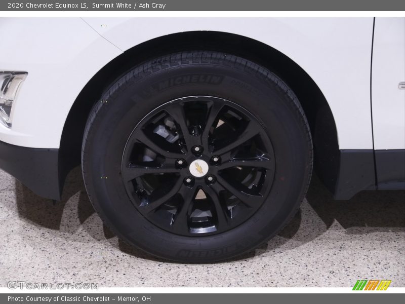 Summit White / Ash Gray 2020 Chevrolet Equinox LS