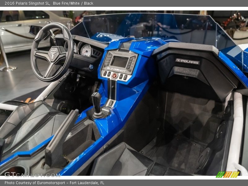 Dashboard of 2016 Slingshot SL