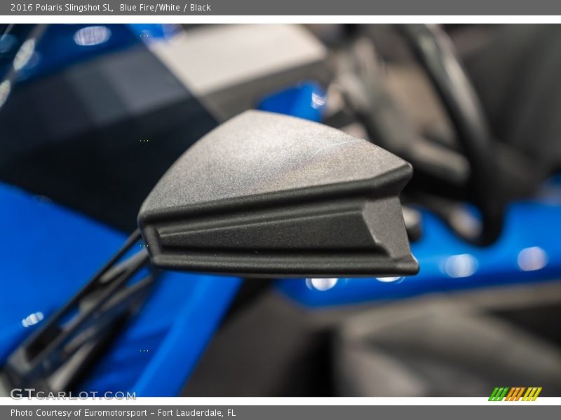 Blue Fire/White / Black 2016 Polaris Slingshot SL