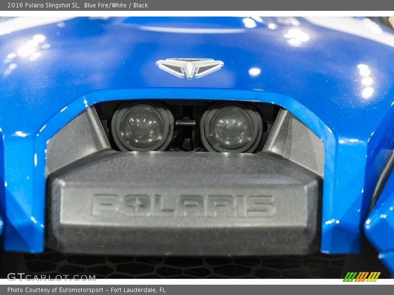 Blue Fire/White / Black 2016 Polaris Slingshot SL