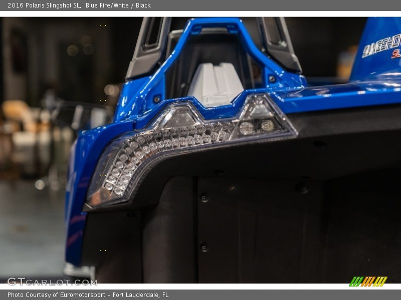 Blue Fire/White / Black 2016 Polaris Slingshot SL