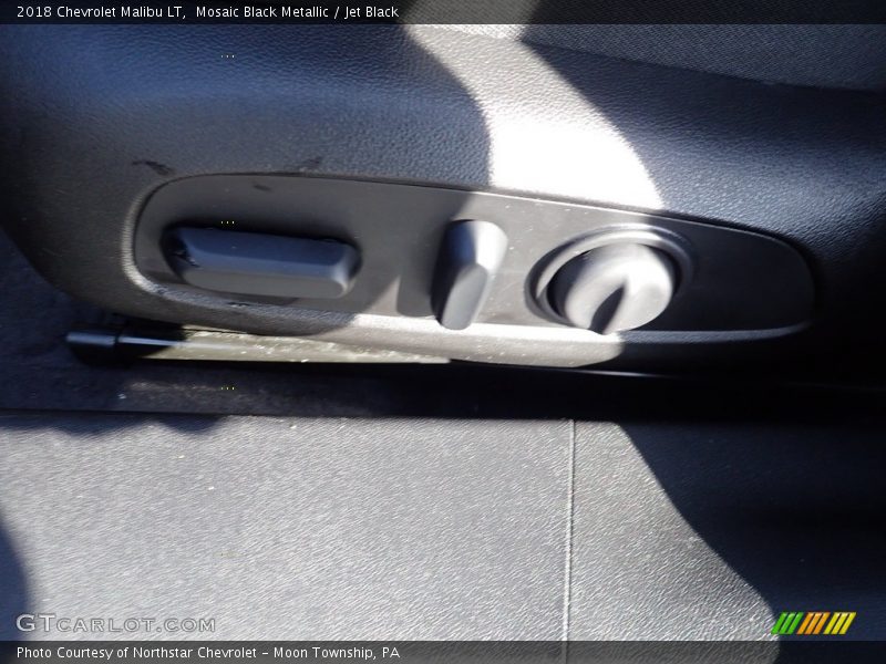 Mosaic Black Metallic / Jet Black 2018 Chevrolet Malibu LT