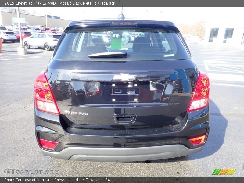 Mosaic Black Metallic / Jet Black 2019 Chevrolet Trax LS AWD